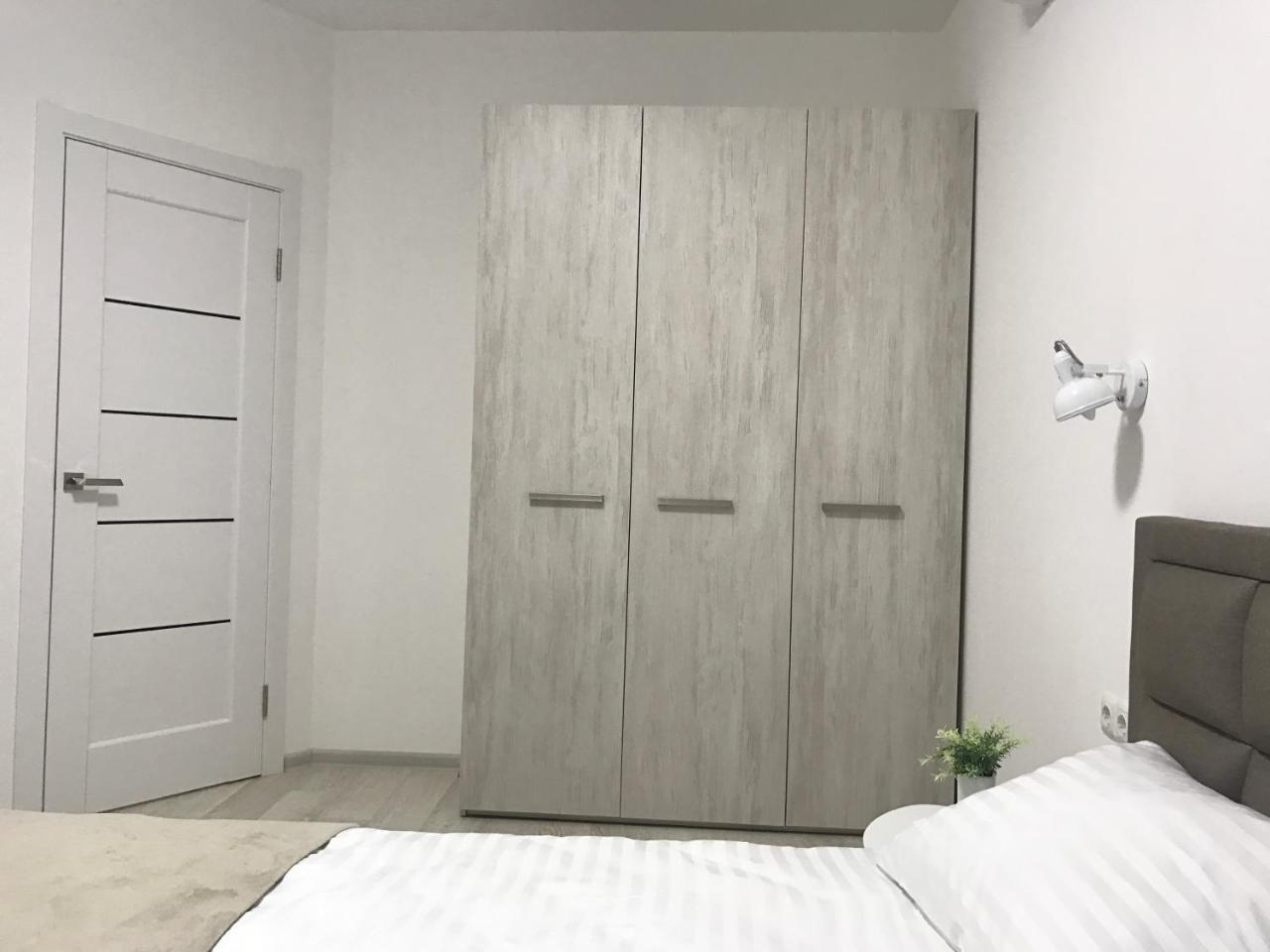 Святобор Lux Apartments Kiev Extérieur photo